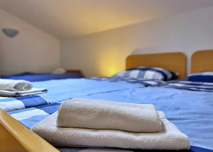 Neptun Affittacamere 3*