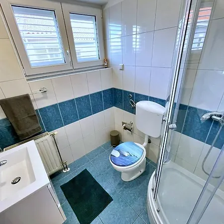 Guest house Neptun 3*