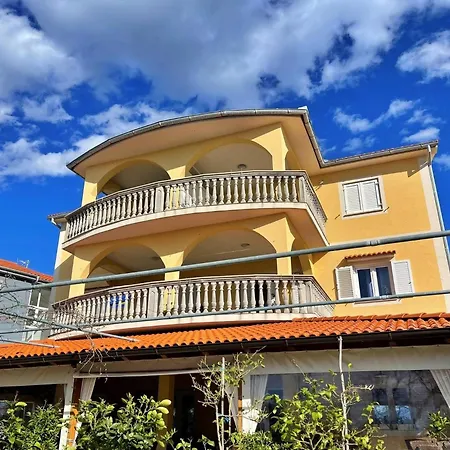 Neptun Guest house
