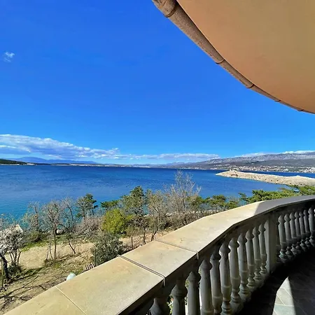 Neptun Guest house 3*