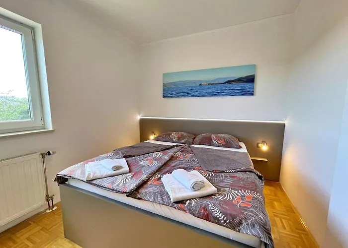 Neptun 3* Silo (Krk)