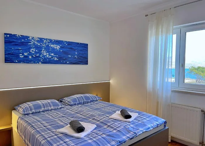 Neptun 3* Silo (Krk)