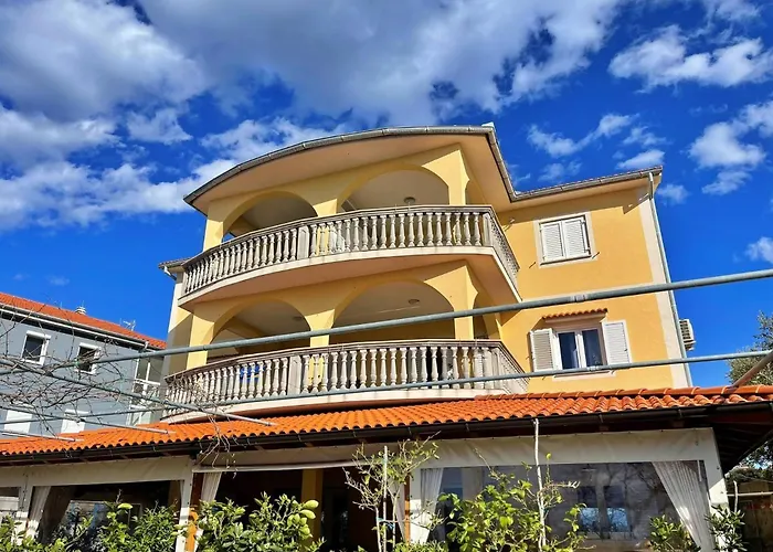 Neptun Gostinjska kuća